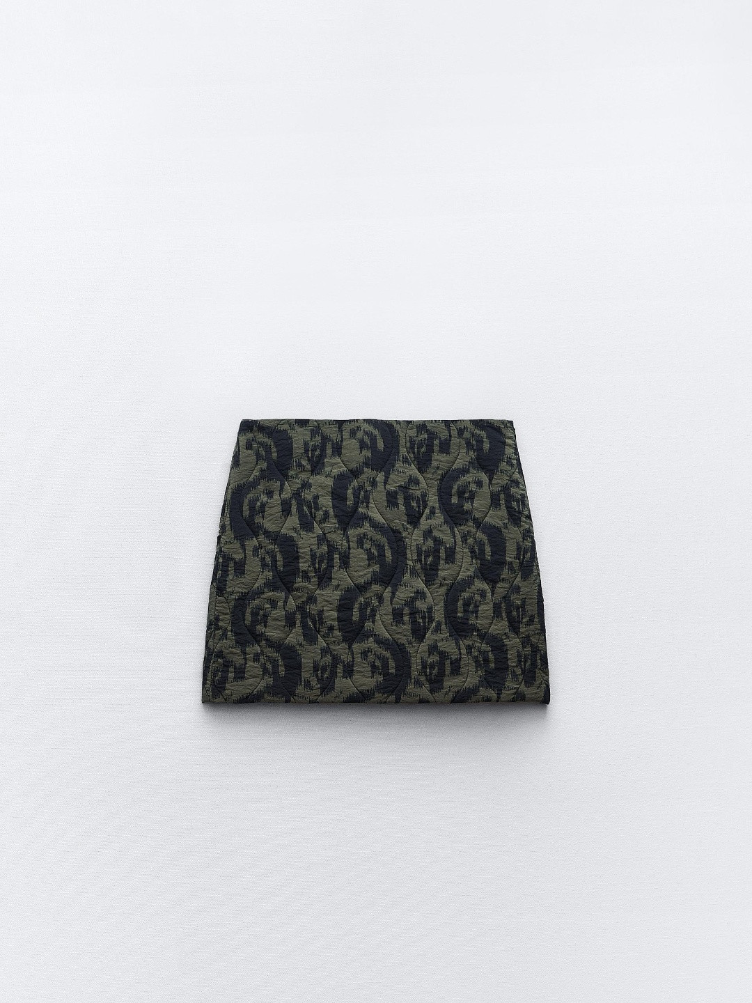

ZARA Women Skirts, Na
