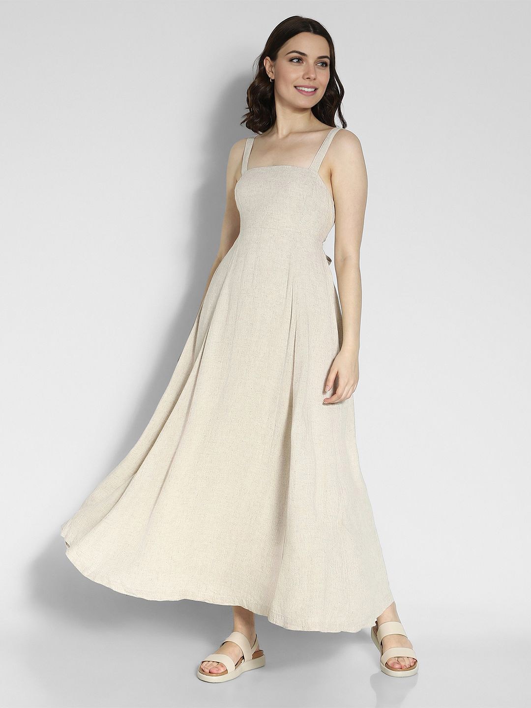 

AMERICAN EAGLE OUTFITTERS Women Self Design Maxi Dress, Beige