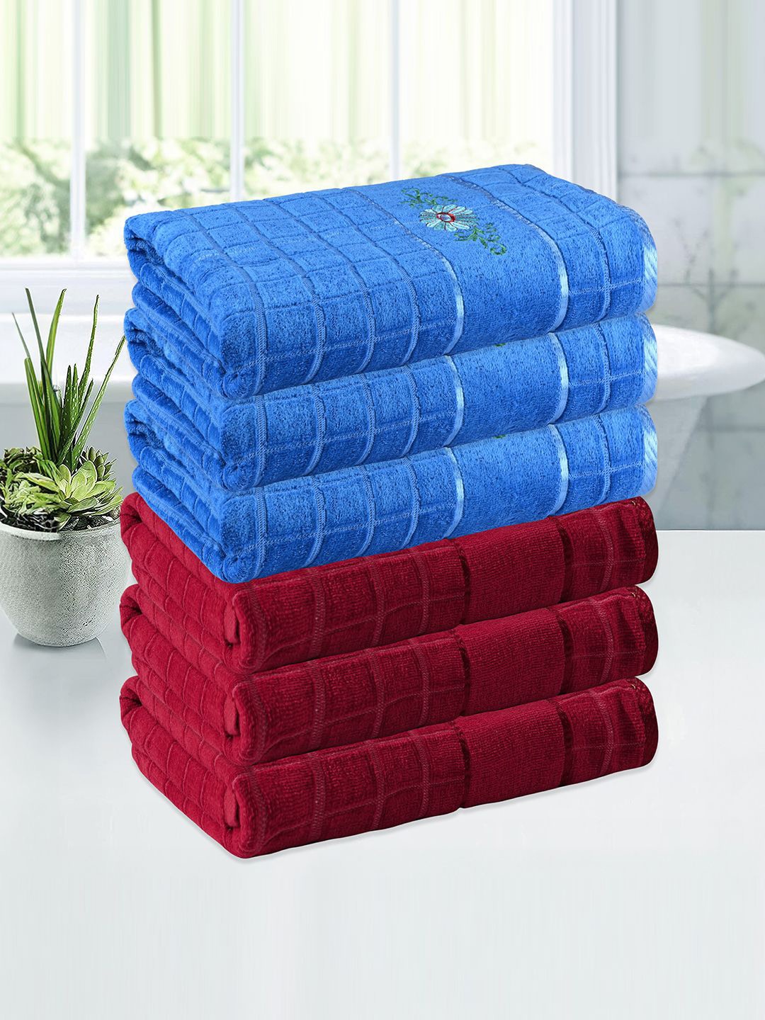 

Kuber Industries Red & Blue 4 Pieces Striped 260 GSM Bath Towels