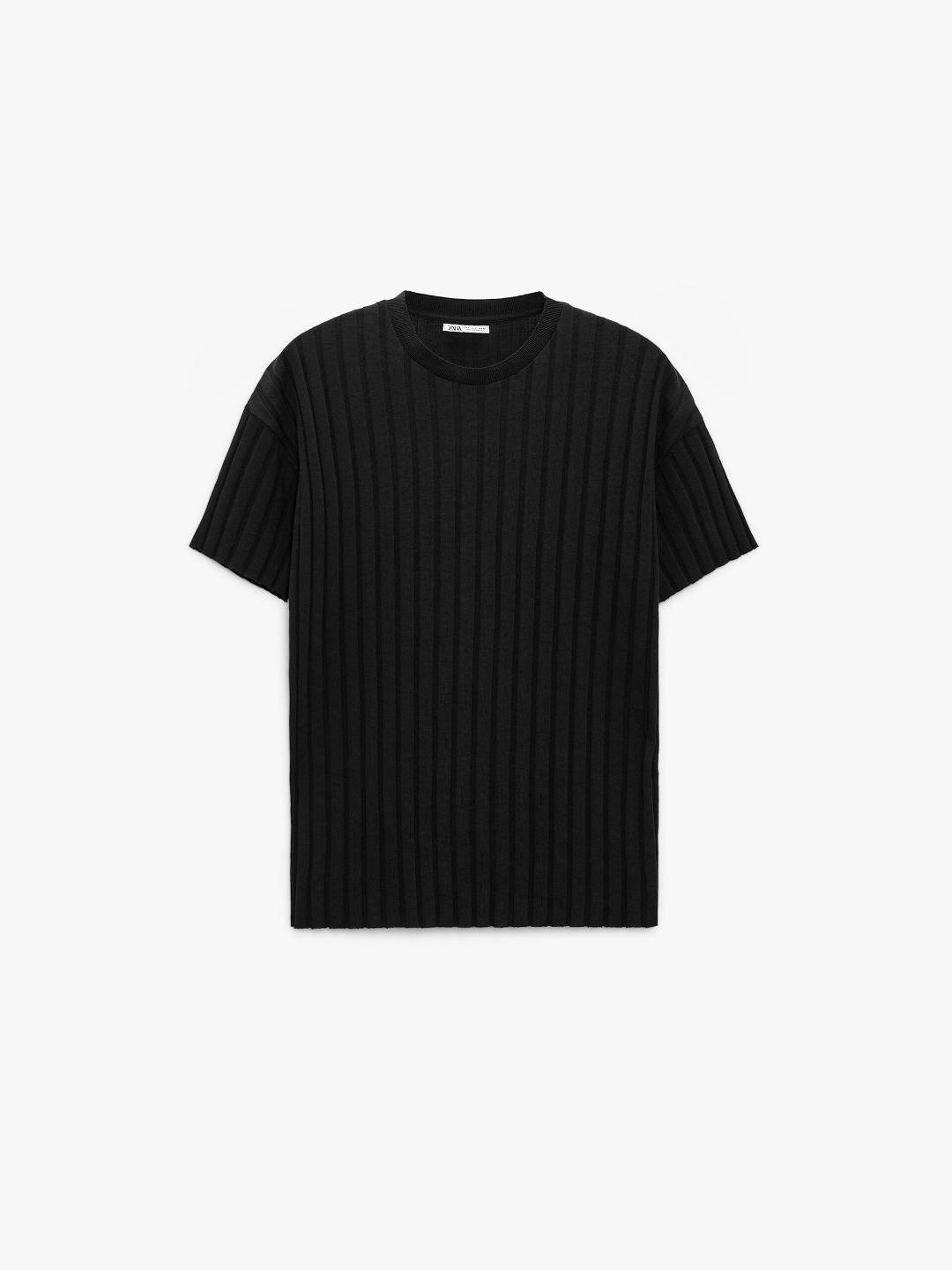 

ZARA Men BlackT-shirts, Black