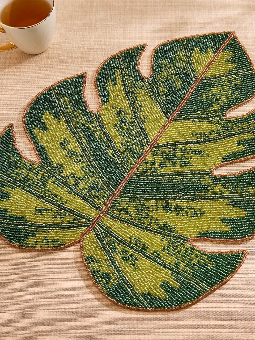 

Home Centre Corsica Moksha Green Beaded Leaf Shape Table Placemats