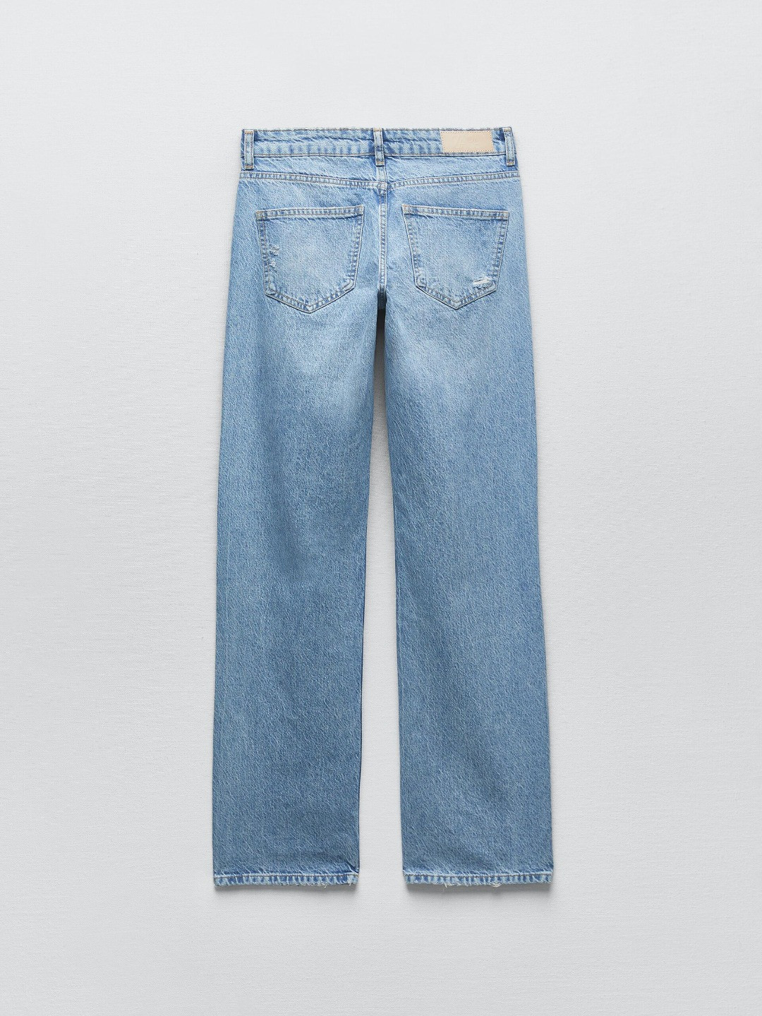 

ZARA Women Blue Jeans