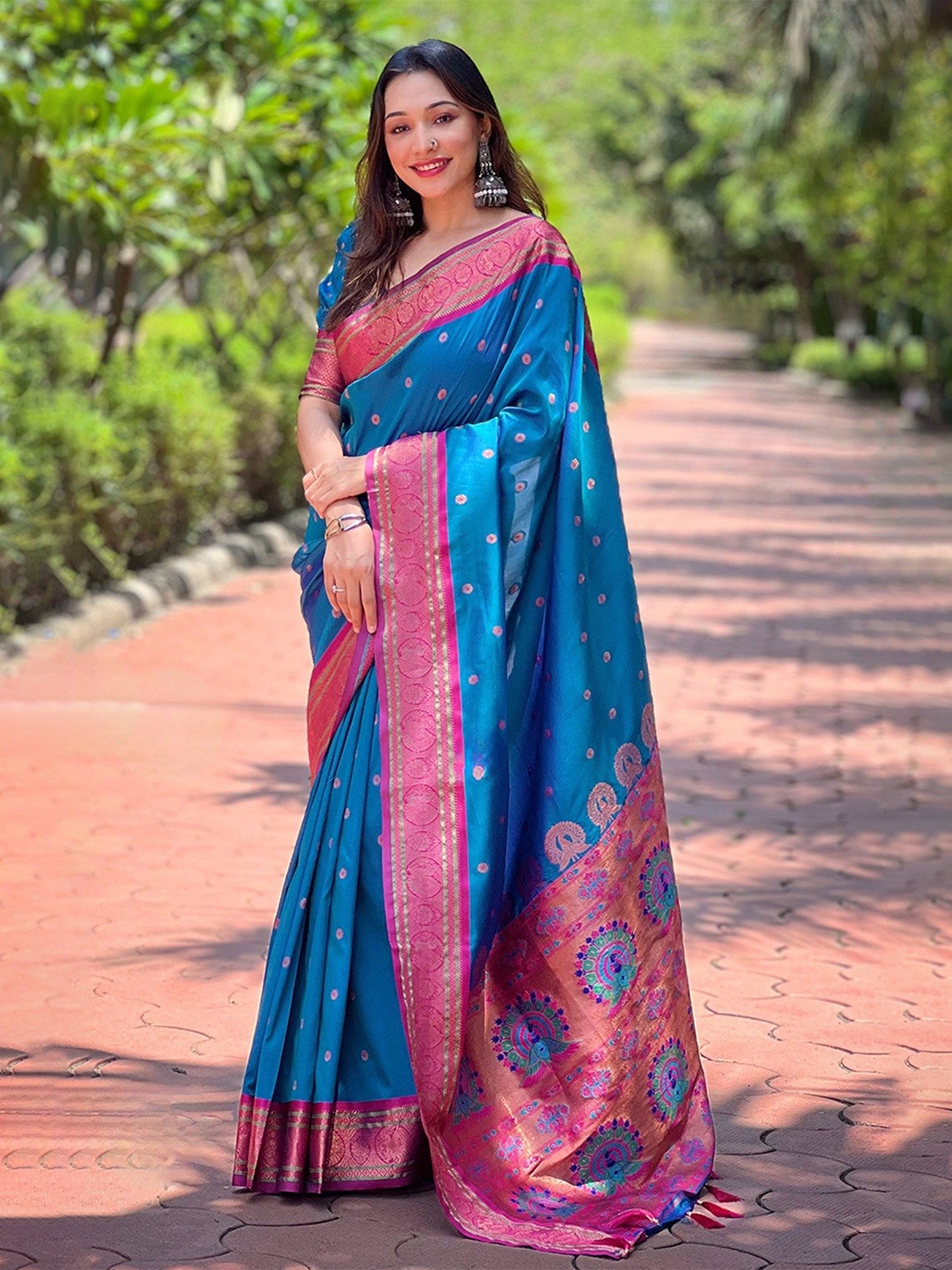

MySilkLove Woven Design Zari Traditional Paithani Saree, Blue