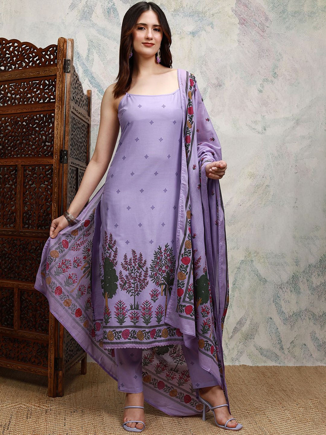 

Vishudh Floral Printed Round Neck Straight Kurta with Trousers & Dupatta, Lavender