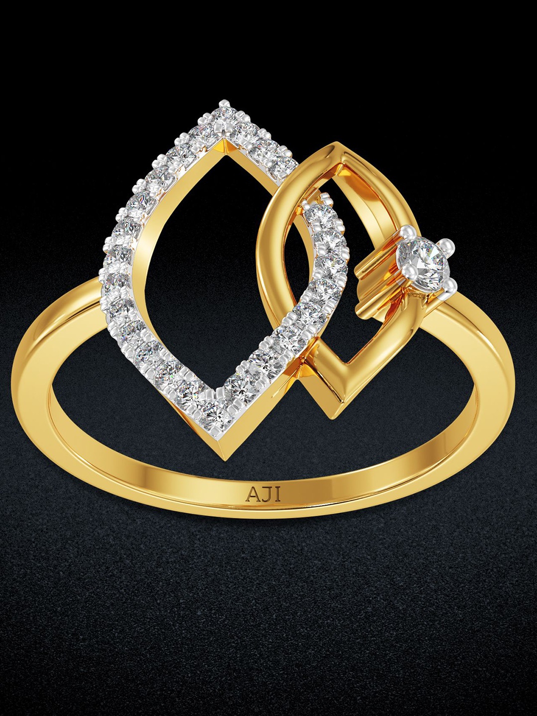 

Joyalukkas Women 18KT Integrated Leaf Gold Diamond Ring