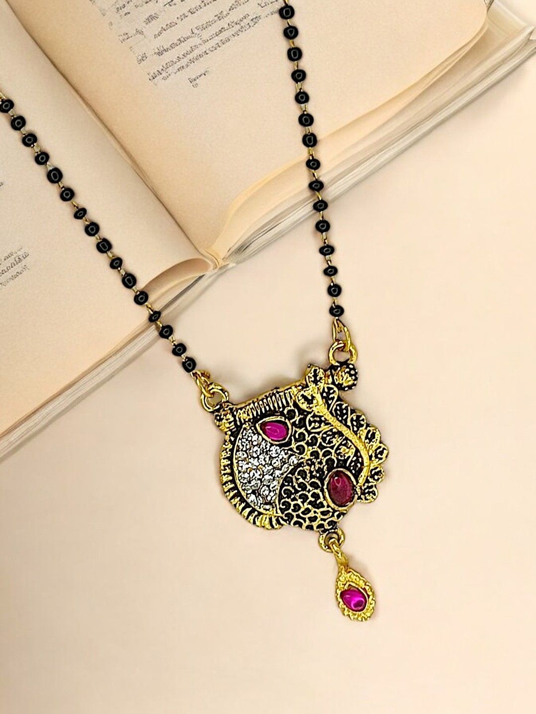 

9blings Gold-Plated Artificial Stones and Beads Studded Mangalsutra