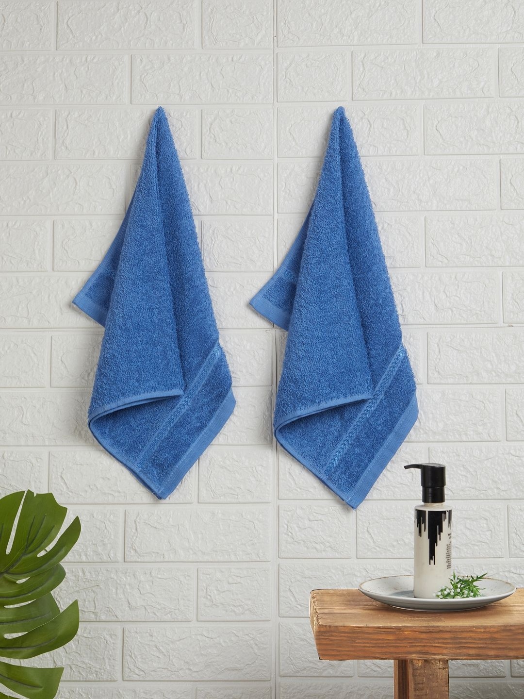 

Welspun Blue 2 Pieces 380 GSM Pure Cotton Hand Towels