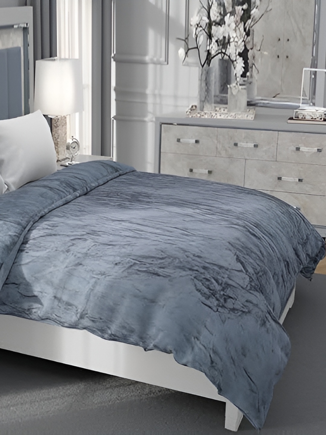 

MORADO Grey Velvet Double Bed Duvet Cover