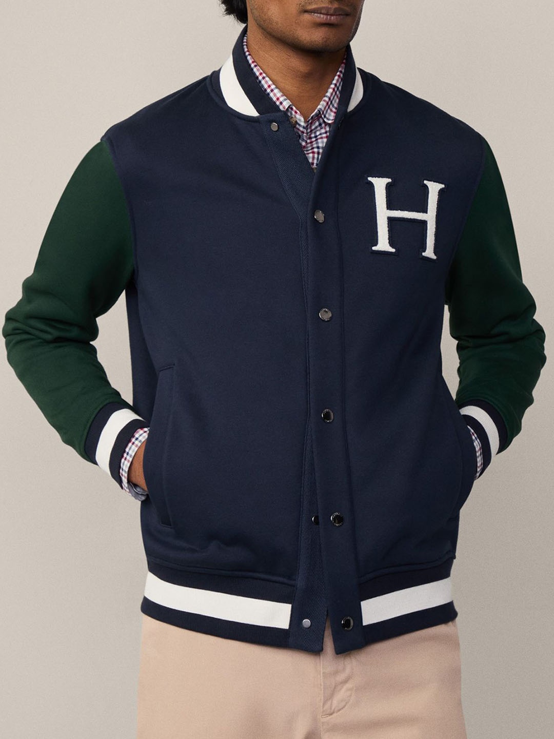 

HACKETT LONDON Men Cotton Longline Sporty Jacket with Patchwork, Navy blue