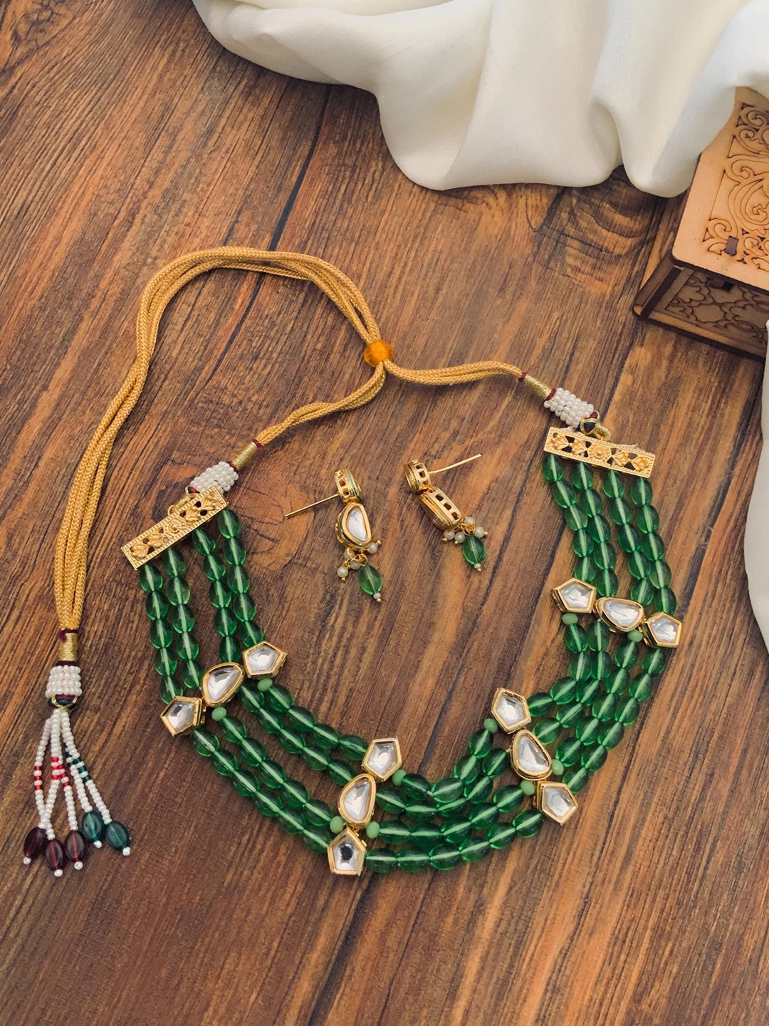 

ABDESIGNS Gold-Plated Kundan-Studded Jewellery Set