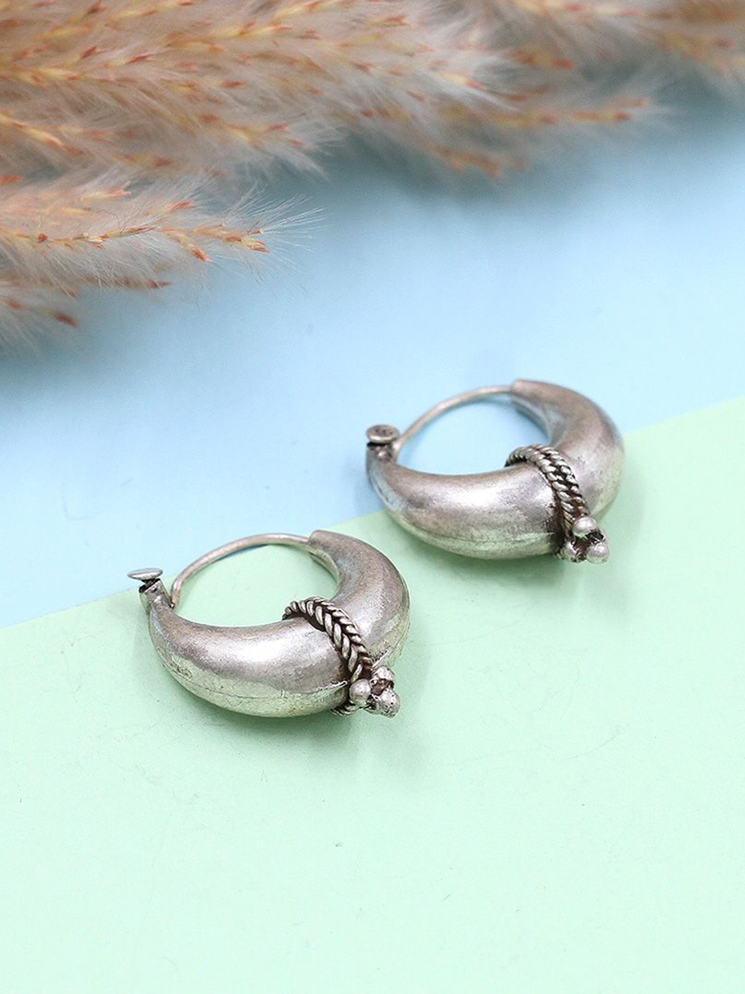 

SANGEETA BOOCHRA Artisan Touc Silver Classic Hoop Earrings