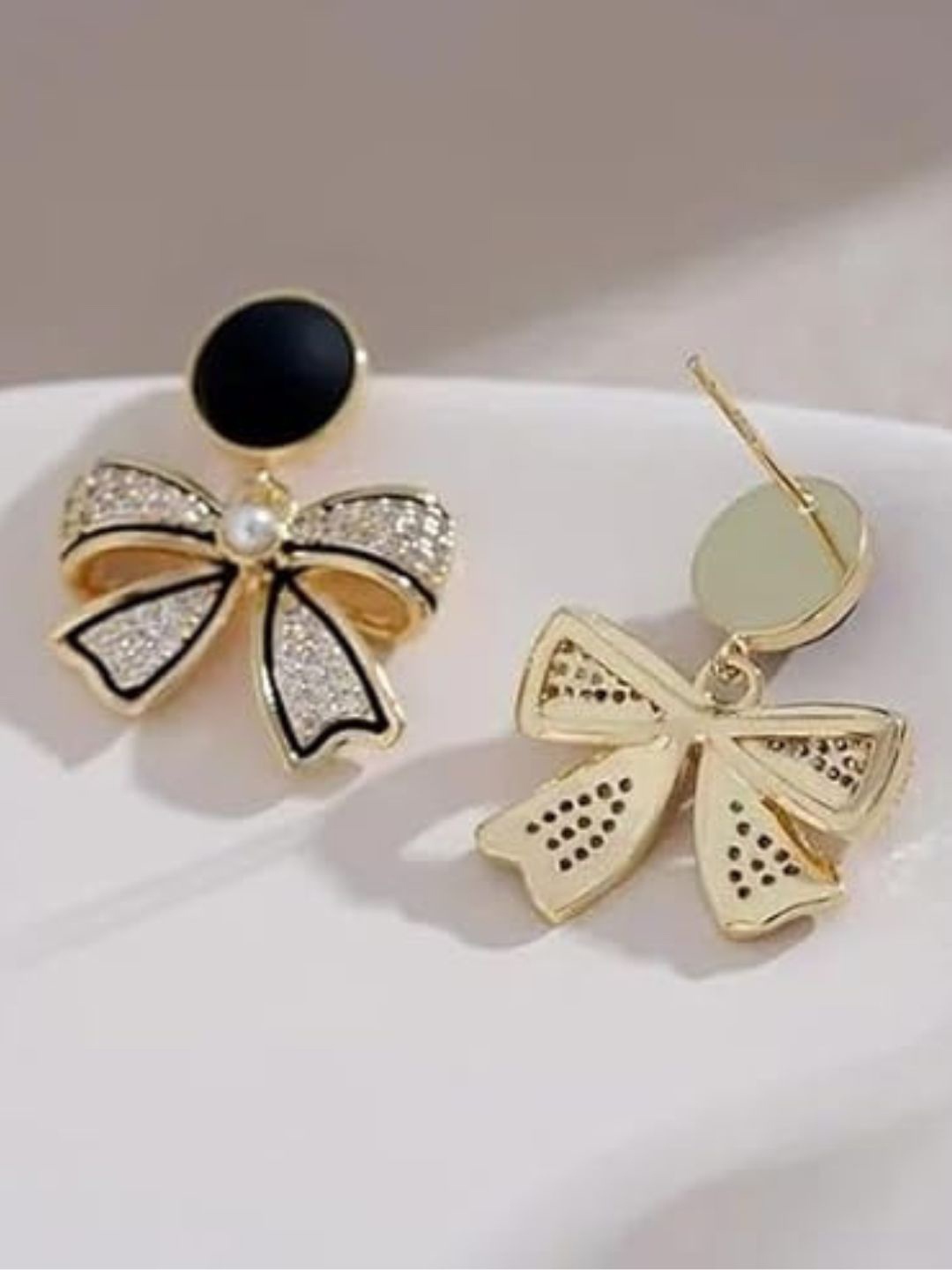 

CareDone Gold Plated Artificial Stones & Beads Studded Contemporary Drop Earrings, Black