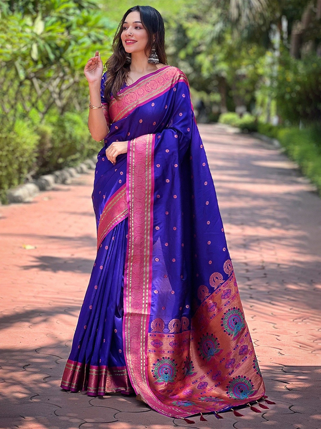 

MySilkLove Woven Design Zari Paithani Saree, Blue