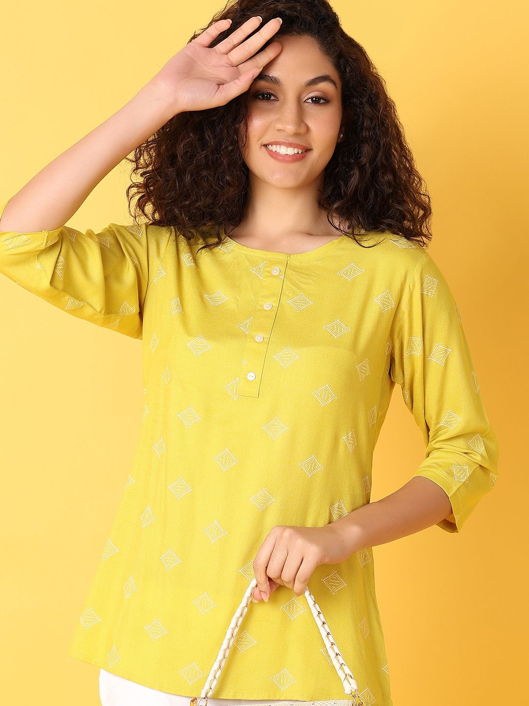 

V-Mart Viscose Rayon Printed Tunic, Yellow