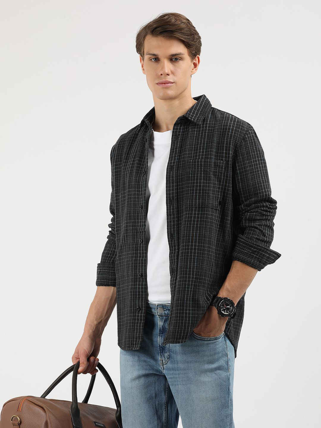 

Calvin Klein Jeans Men Classic Spread Collar Tartan Checked Cotton Casual Shirt, Black