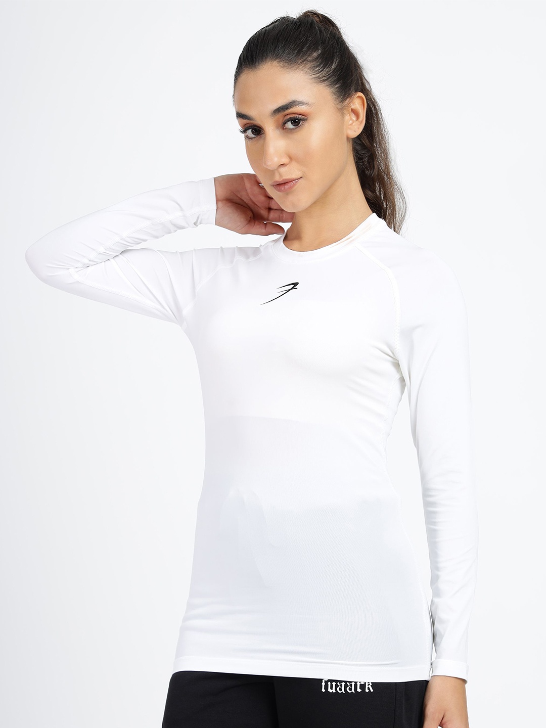 

FUAARK Women Abzorb Solid Round Neck Slim Fit T-shirt, White