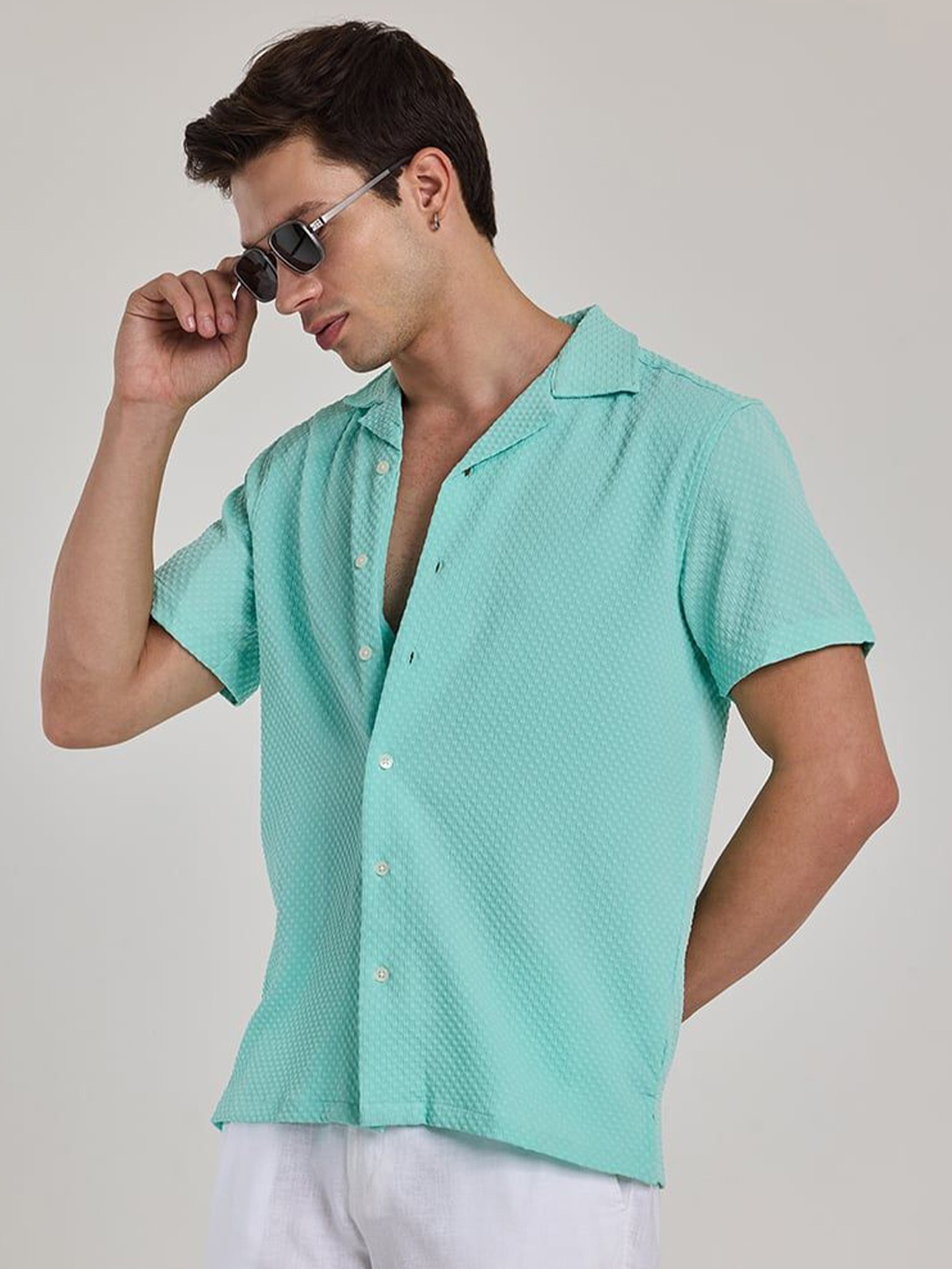 

Snitch Men Relaxed Cuban Collar Solid Boxy Casual Shirt, Green