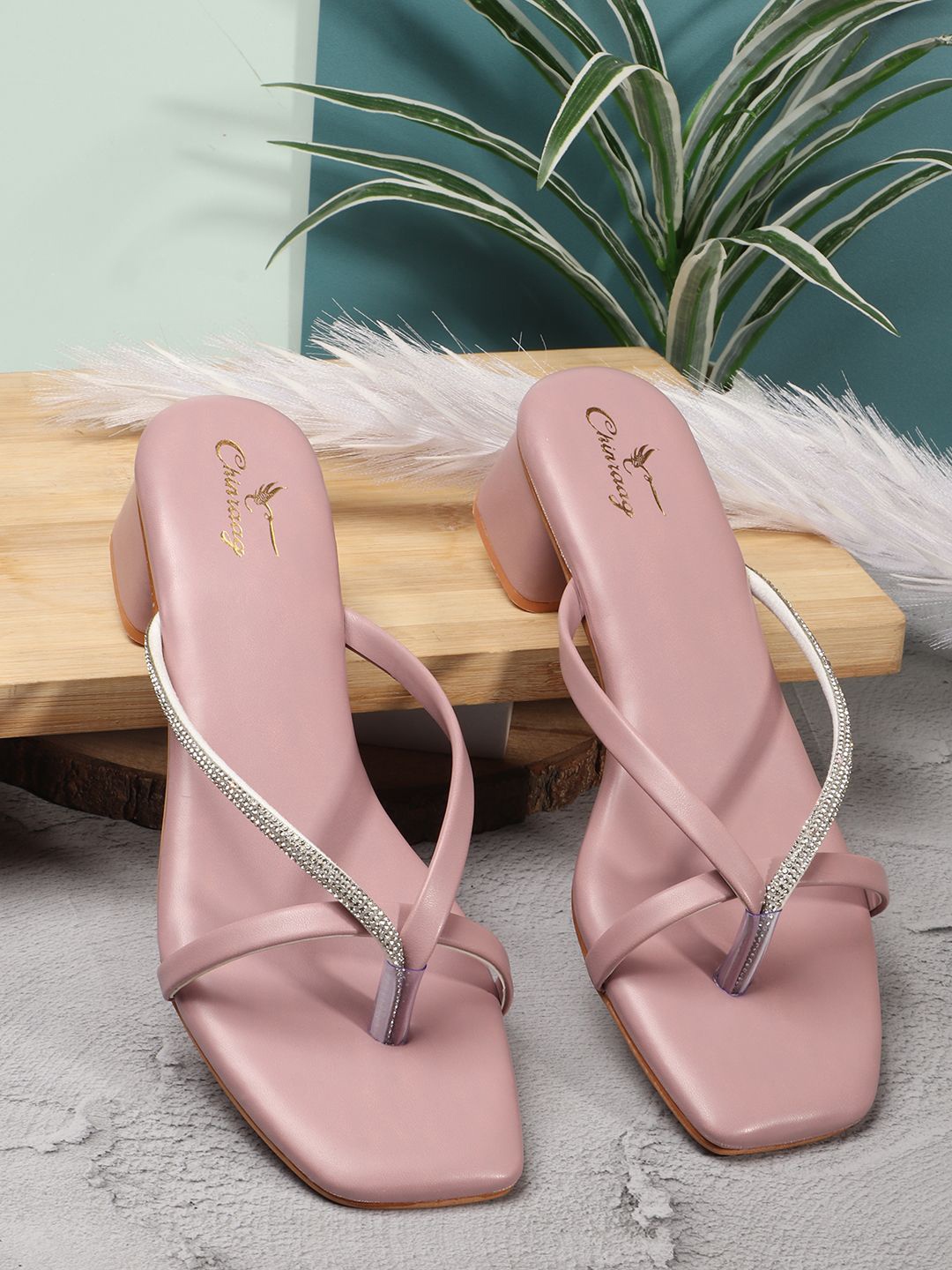 

CHINRAAG Women Solid Block Sandals with Bows, Purple