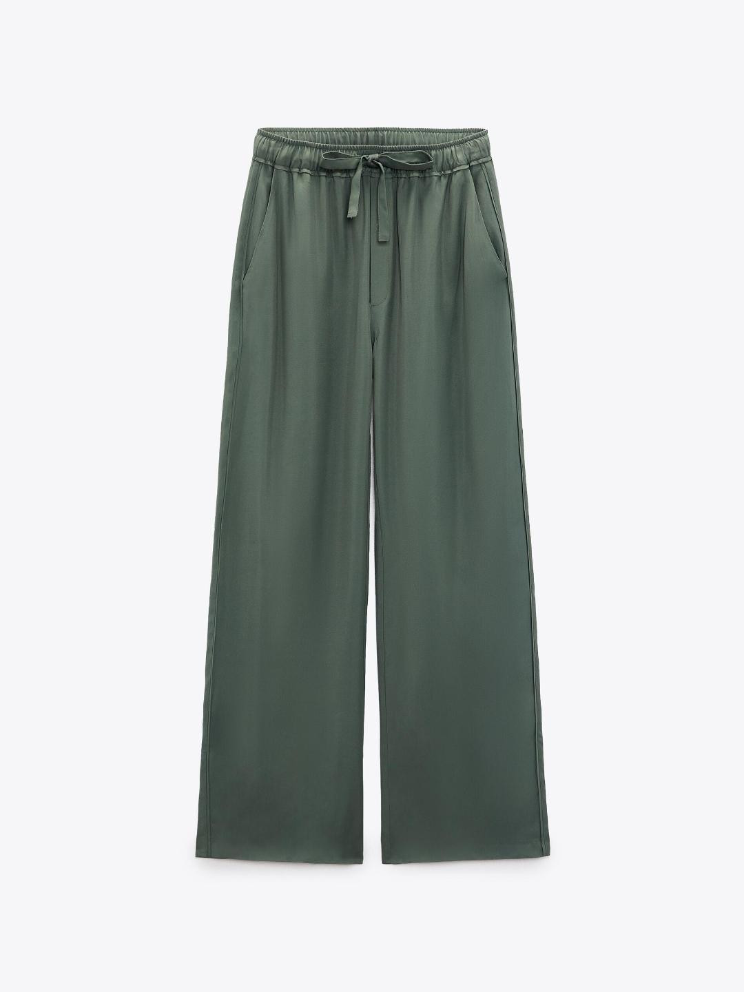 

ZARA Women Trousers, Na