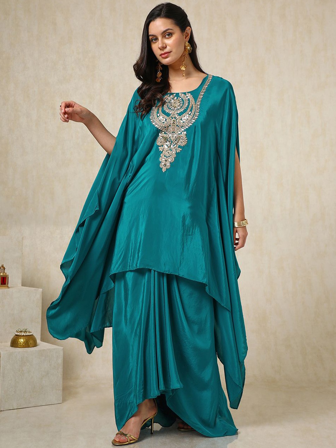 

Soch Paisley Embroidered Short Sleeves Regular Sequinned Kaftan Kurta With Trouser, Teal