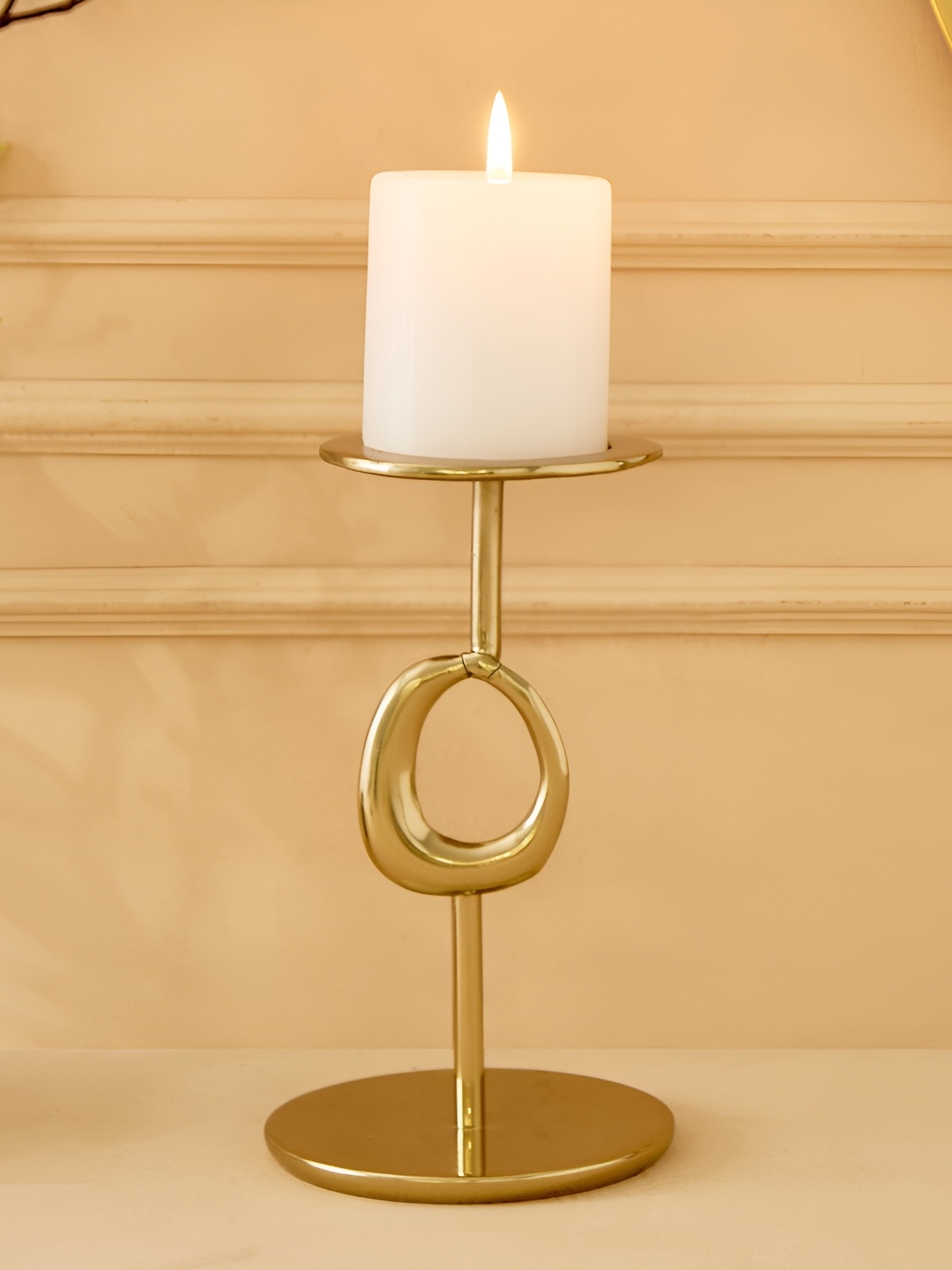 

Home Centre Eternity Vogue Gold-Toned Metal Ring Candle Holder