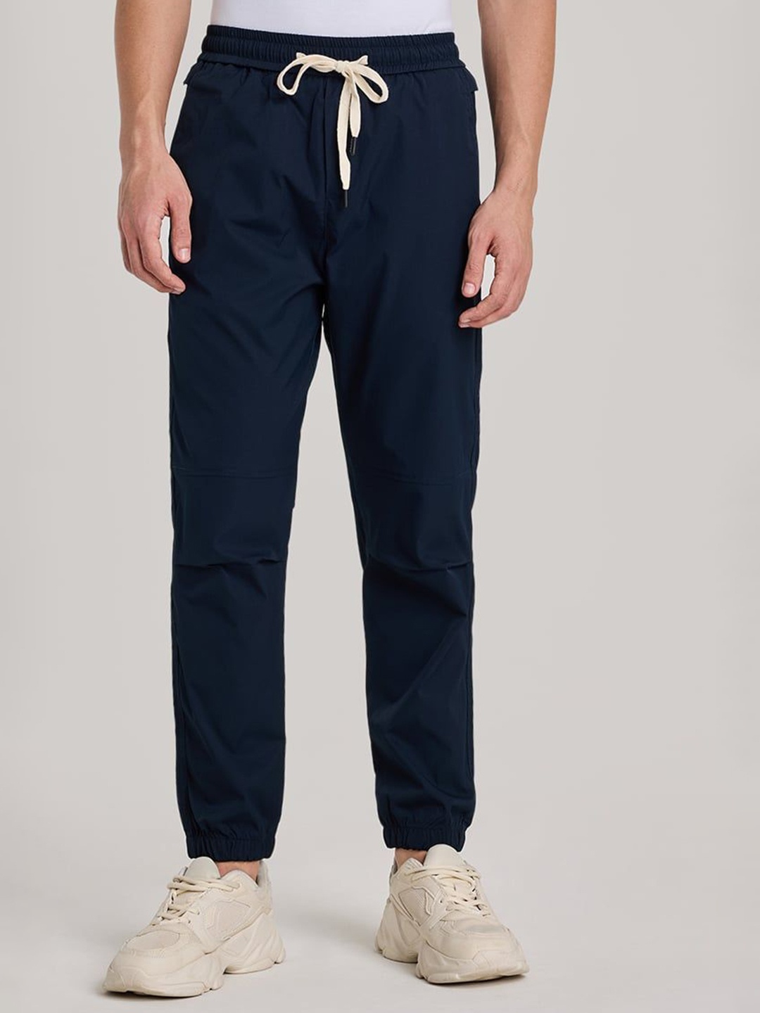 

Snitch Men Relaxed Regular Fit Joggers, Navy blue