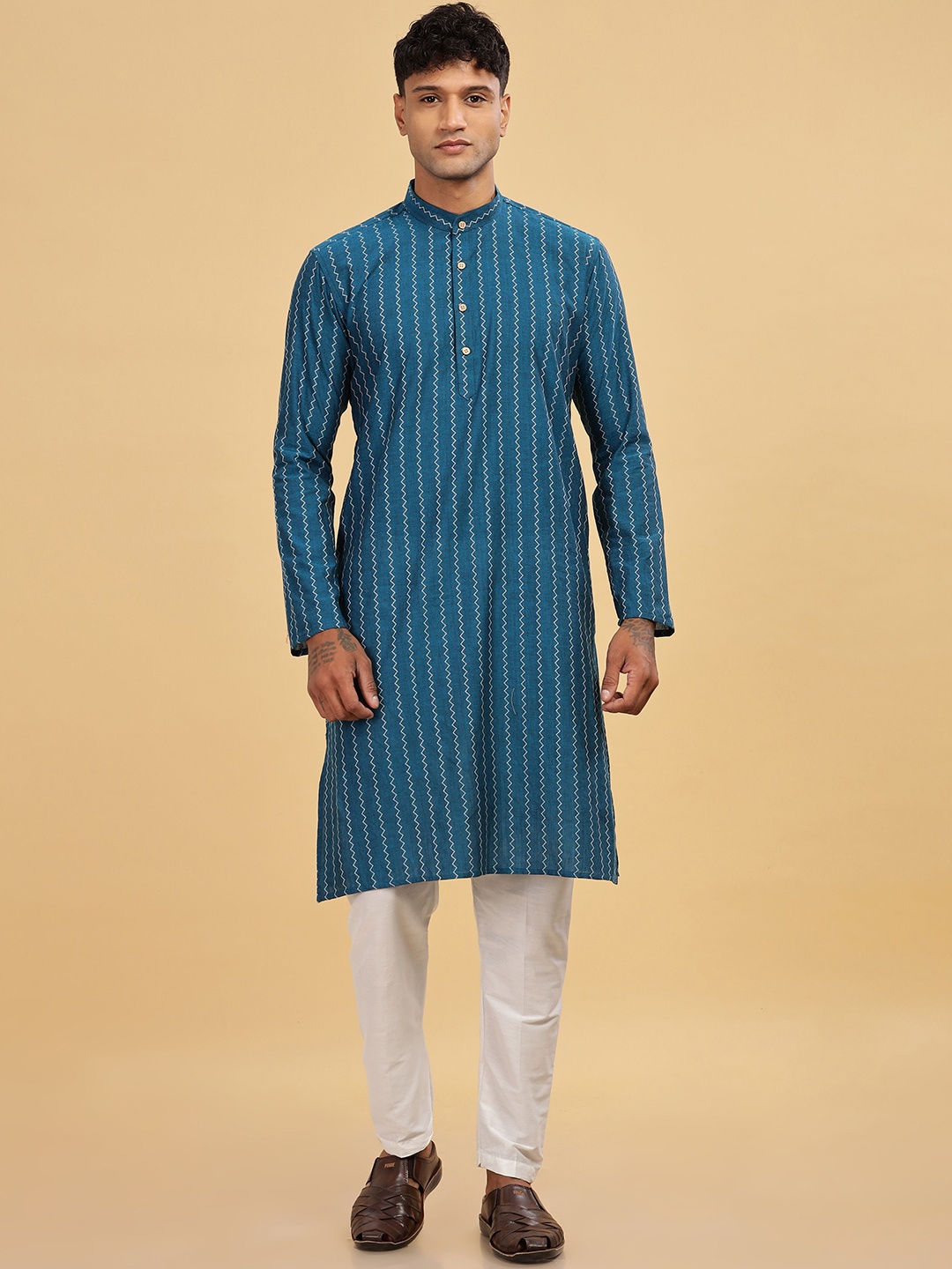 

Anouk Blue Striped Mandarin Collar Cotton Kurta