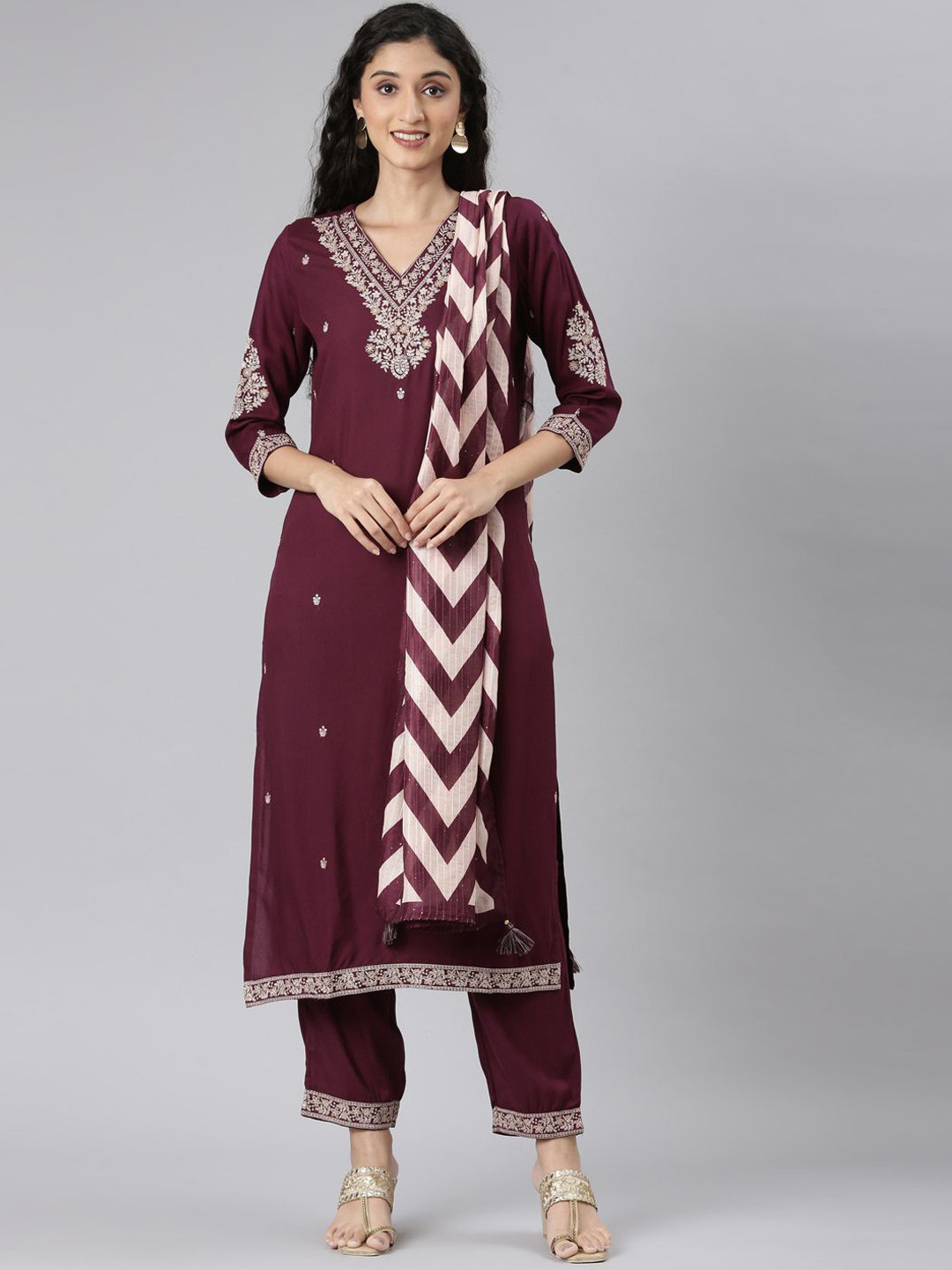 

Neerus Ethnic Motifs Embroidered Aari Work V-Neck Straight Kurta With Trouser & Dupatta, Purple