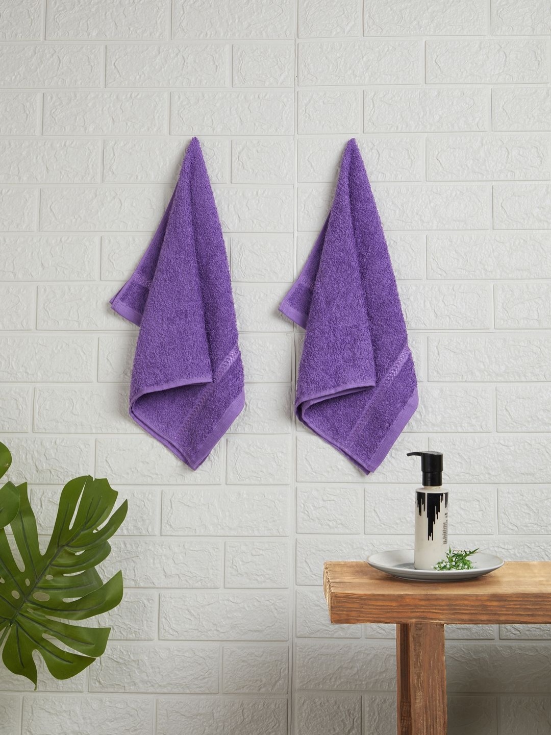 

Welspun Violet 2 Pieces 380 GSM Pure Cotton Hand Towels