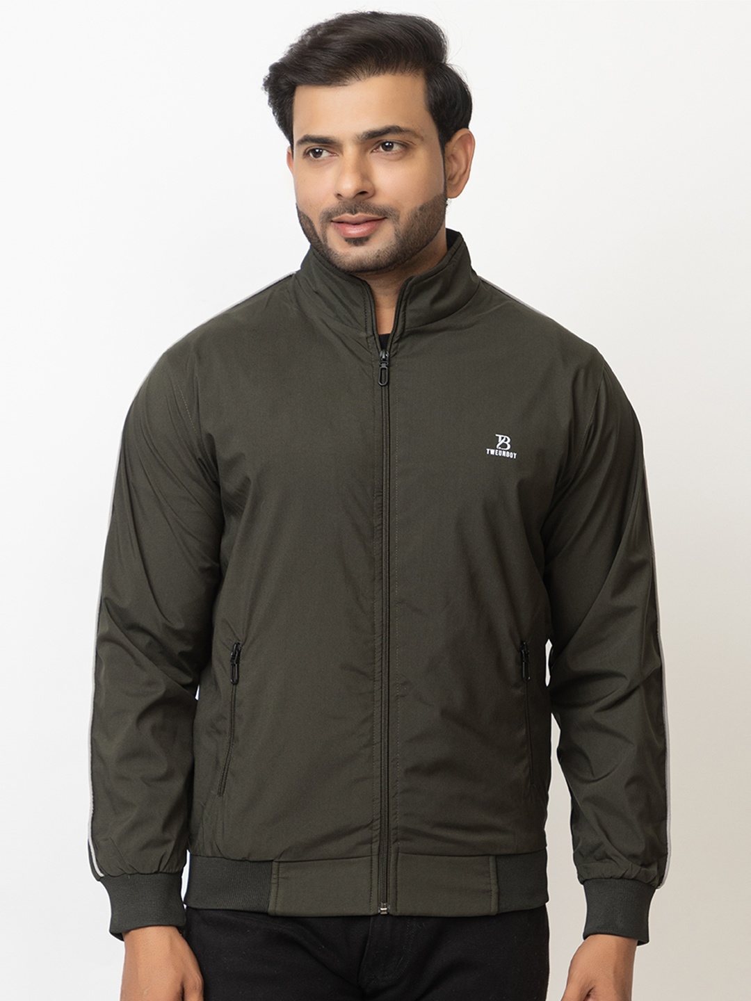 

GEE 5 Men Mock Collar Solid Casual Windcheater Jacket, Olive