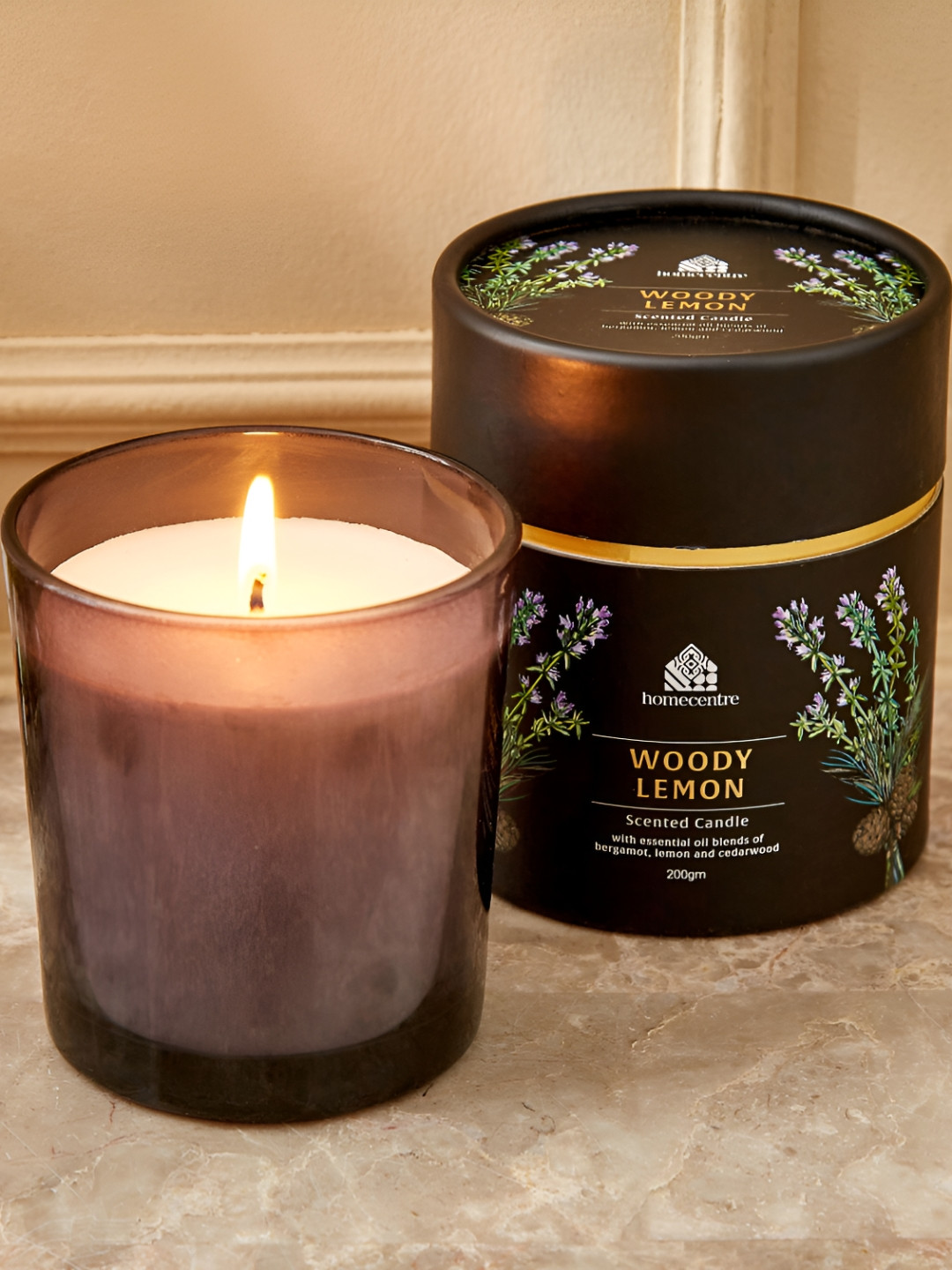 

Home Centre Black & Green Enchanted Woody Lemon Scented Jar Candle