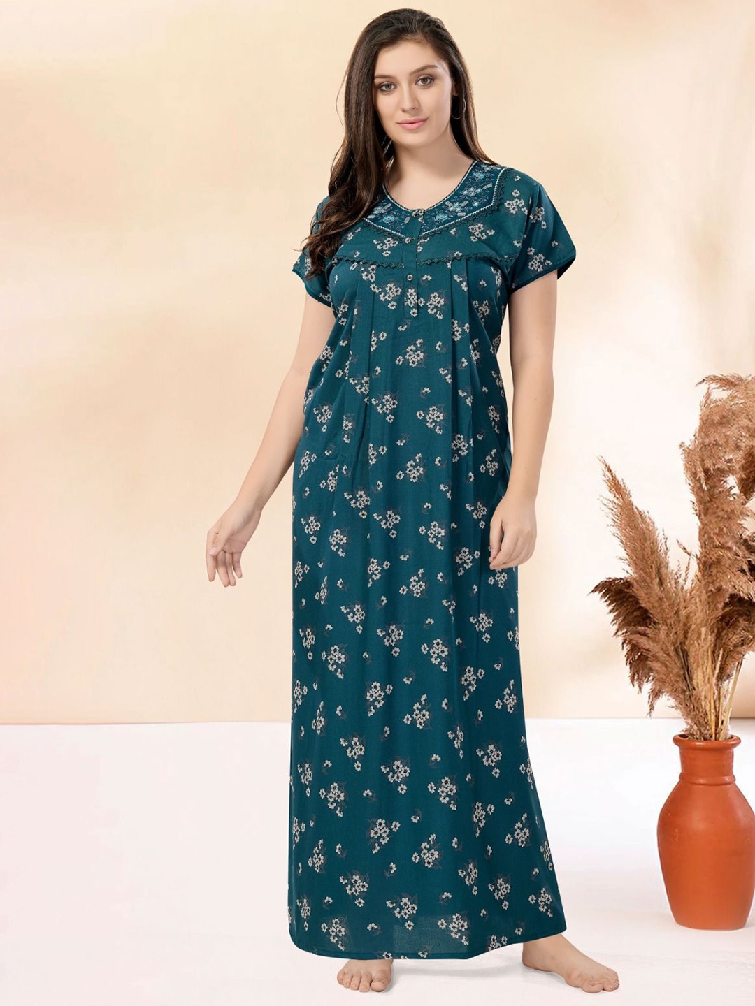 

Soulemo Women Printed Printed Maxi Nightdress, Green