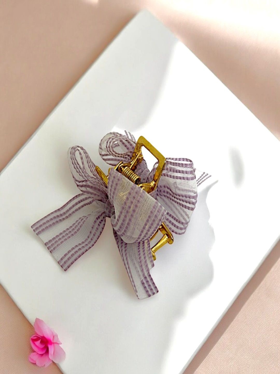 

AccessHer Women Striped Bow Shape Claw Clip, Purple