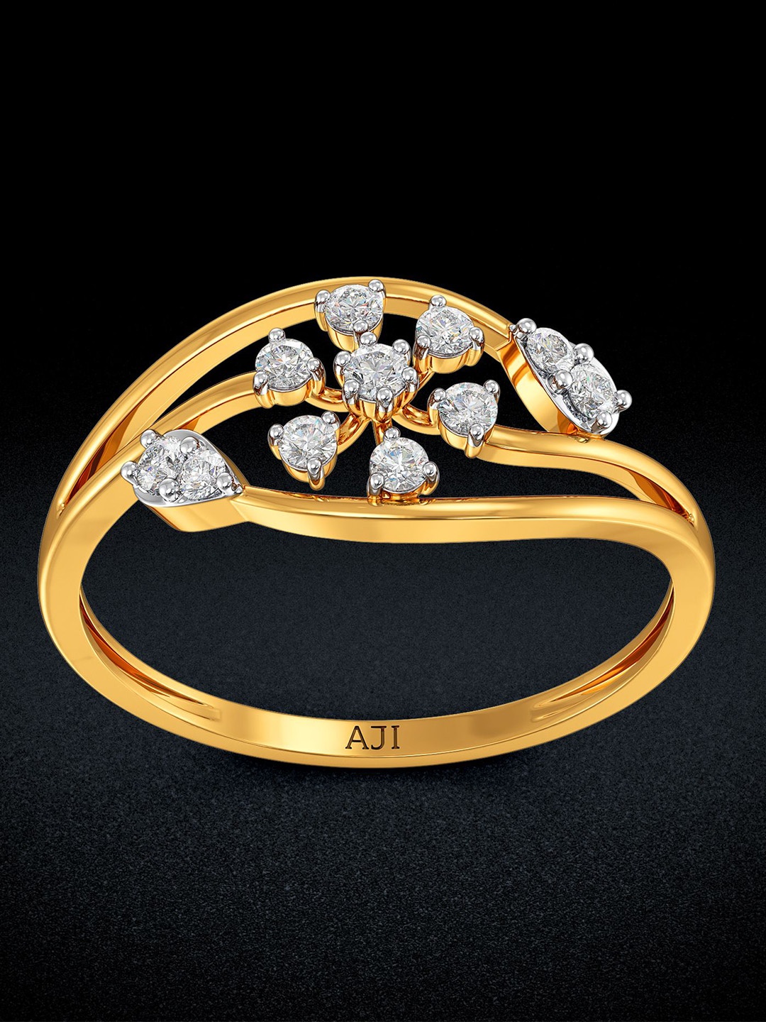 

Joyalukkas 18Kt Yellow Gold Diamond Finger Ring