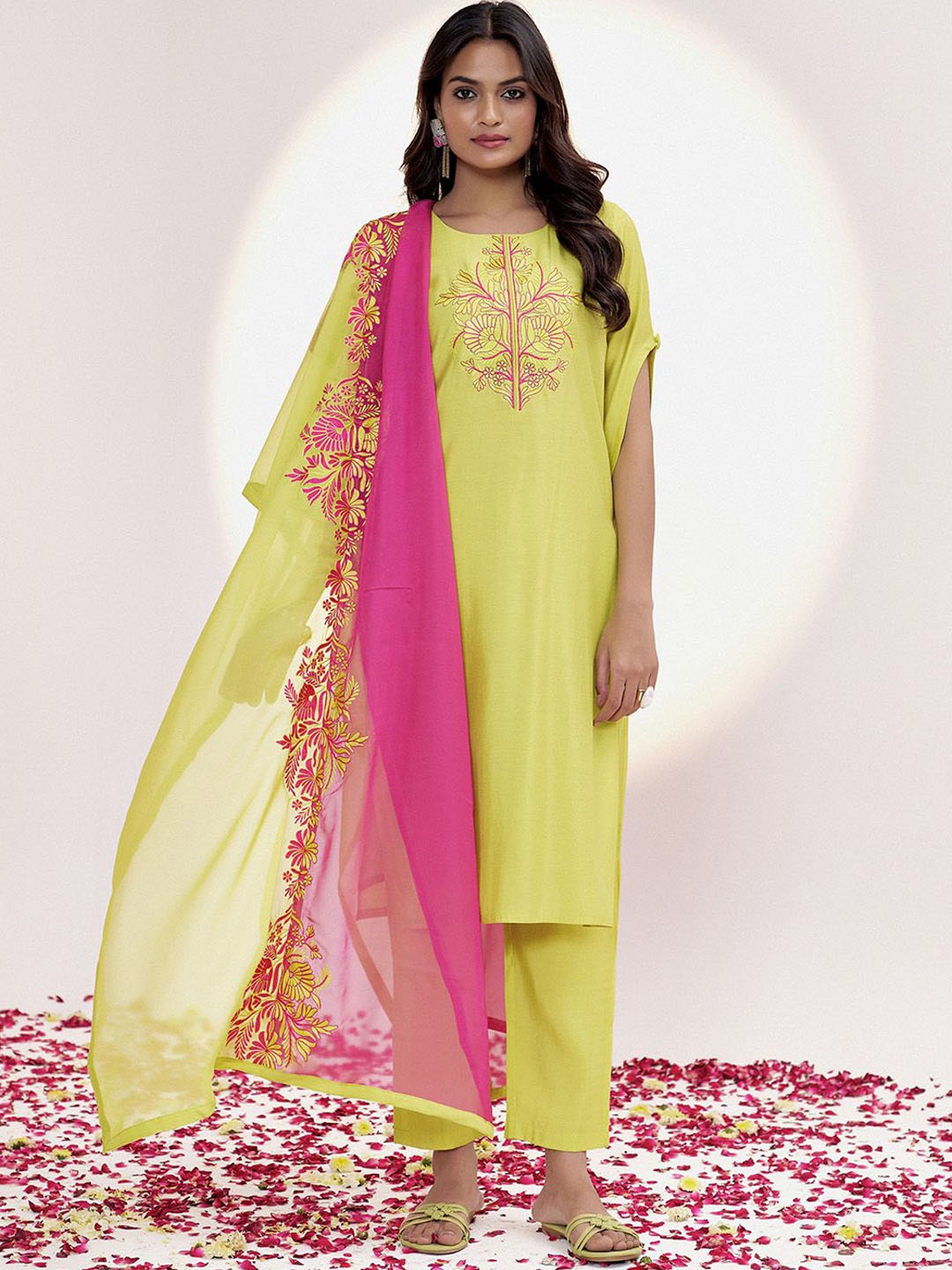 

Jaipur Kurti Floral Embroidered Thread Work Straight Kurta With Trousers & Dupatta, Lime green