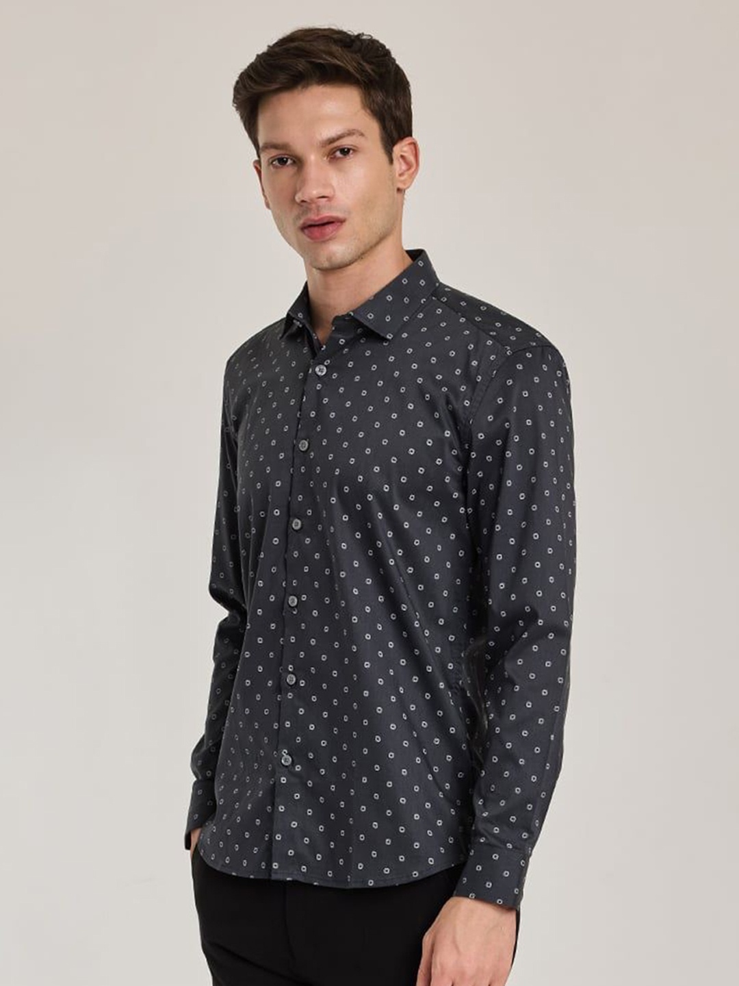 

Snitch Men Smart Fit Spread Collar Geometric Printed Cotton Casual Shirt, Charcoal