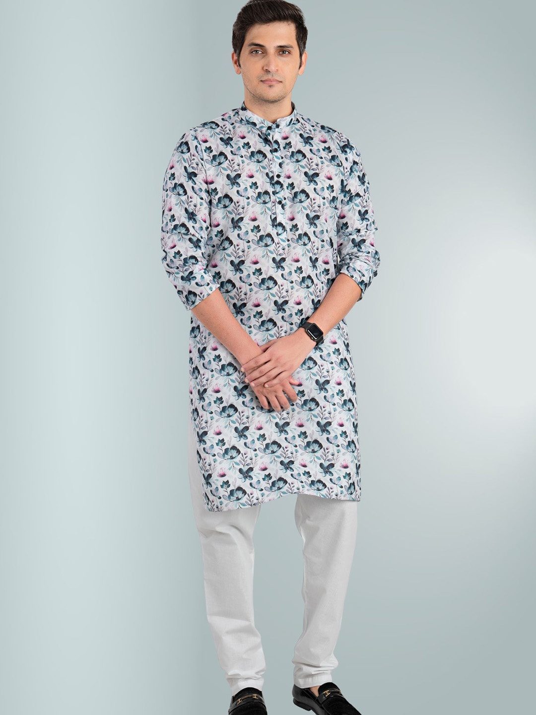 

ENCINO Floral Digital Printed Mandarin Collar Cotton Straight Kurta, Grey