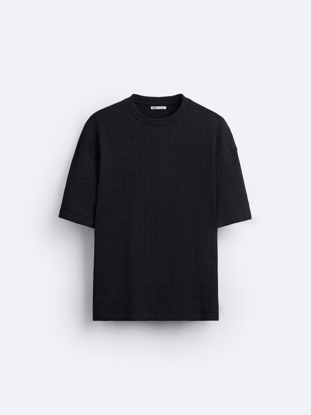 

ZARA Men BlackT-shirts, Black