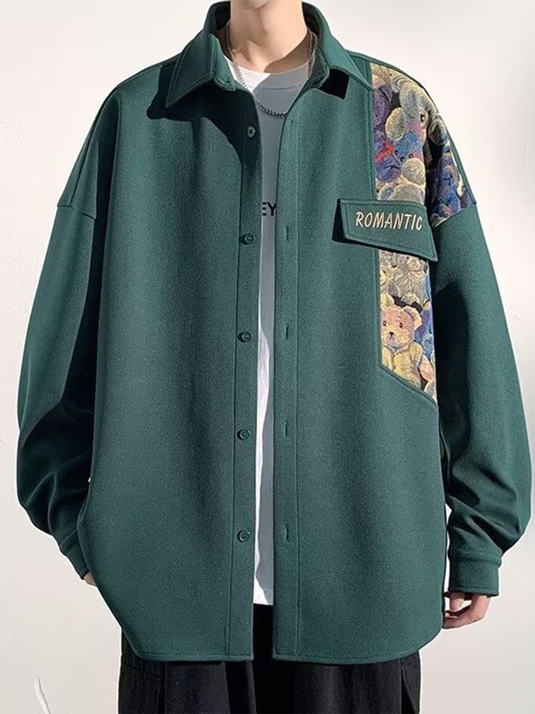 

StyleCast Men Spread Collar Graphic Printed Cotton Relaxed Fit Casual Shirt, Green