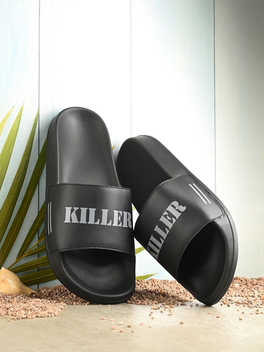 

Killer Men Printed Sliders, Black