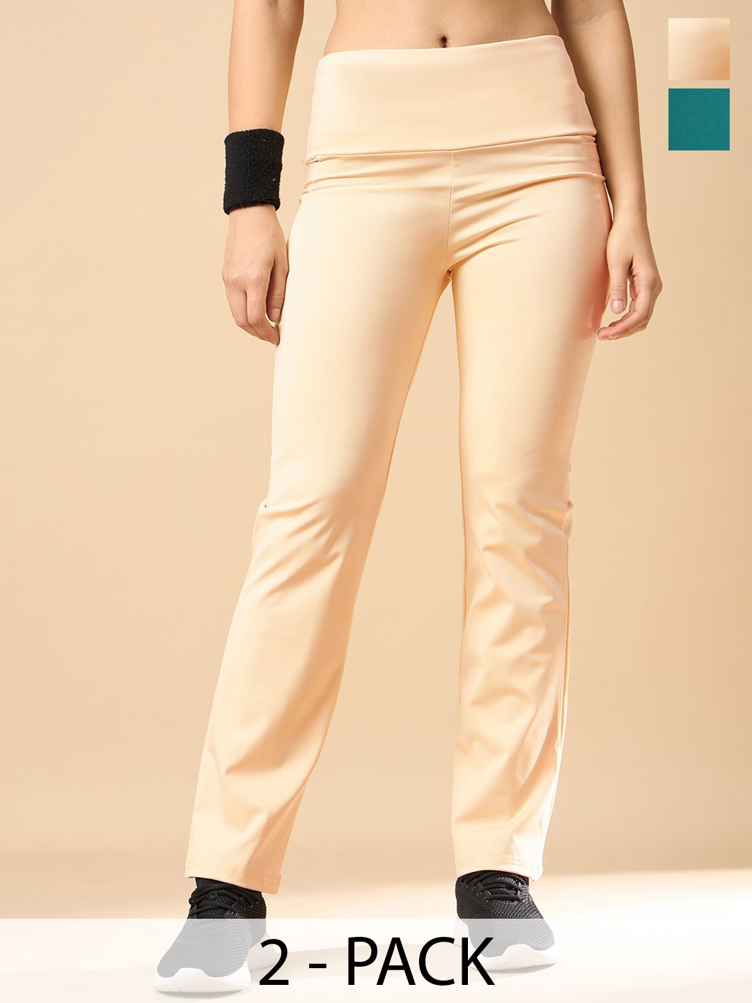 

COLOR CAPITAL Women Pack Of 2 Skin-Fit Flared Panel Gym Tights, Cream