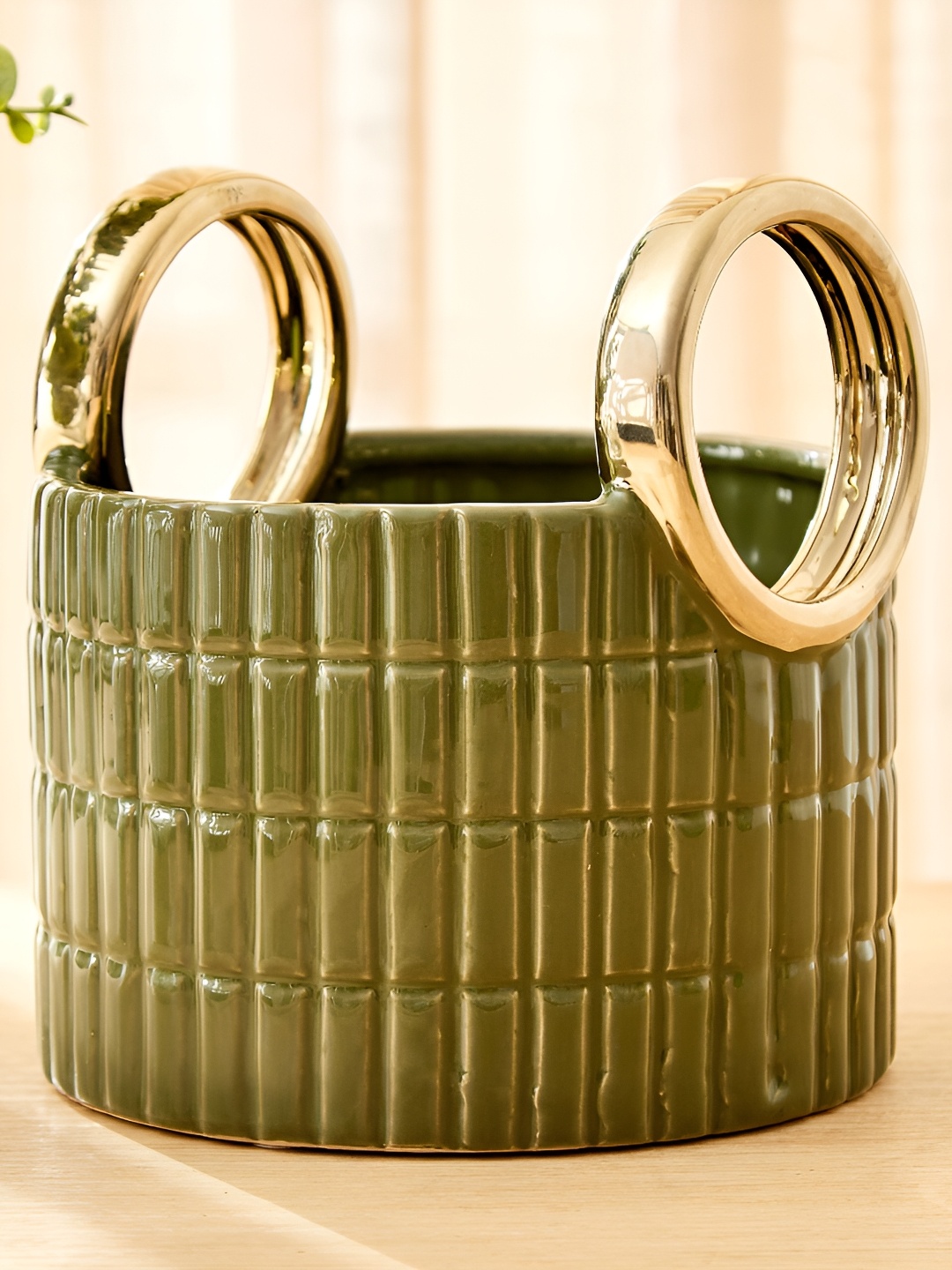 

Home Centre Splendid Homeshores Green & Yellow Textured Ceramic Planter