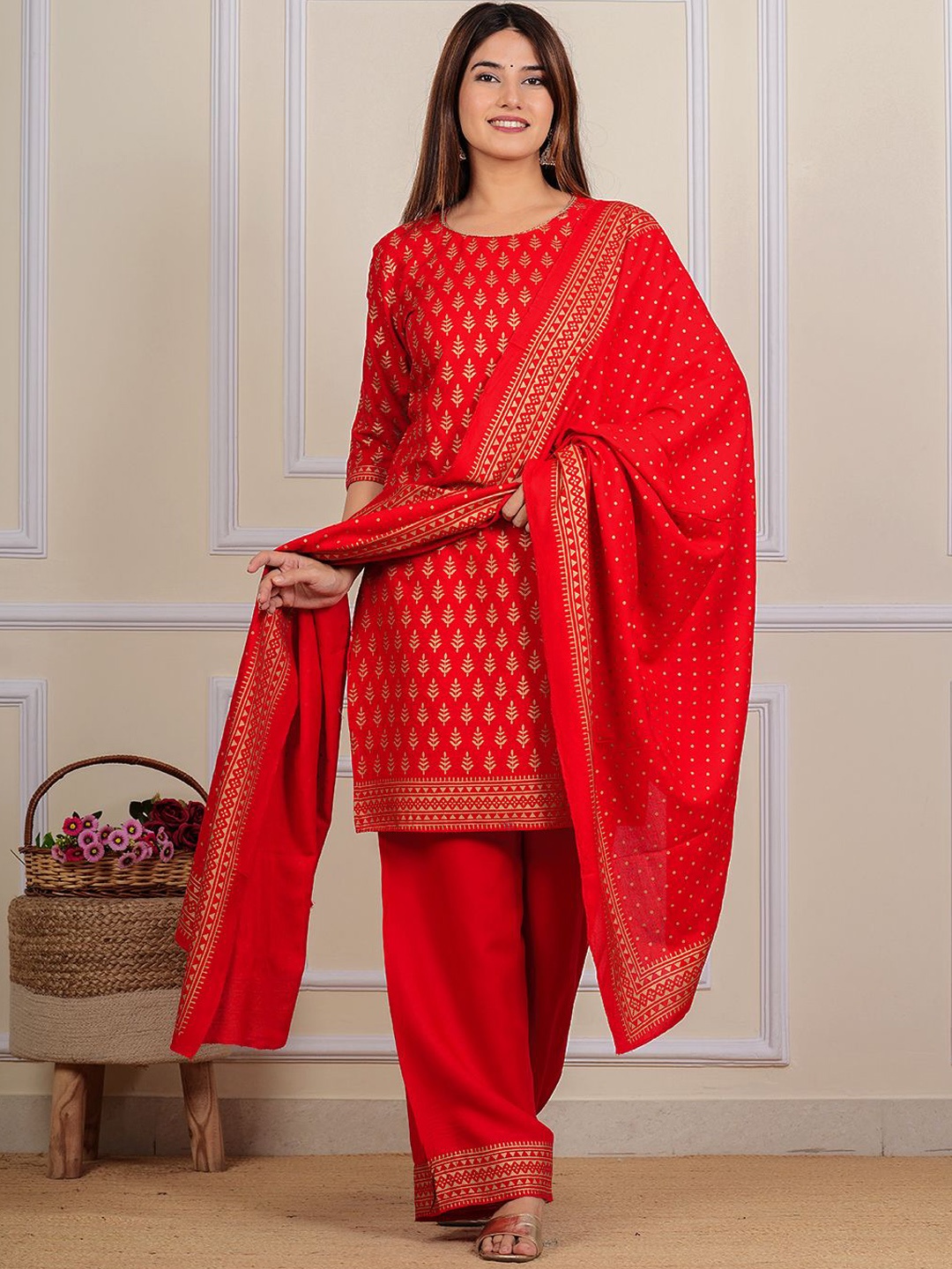 

HEBA Ethnic Motifs Printed Straight Kurta With Palazzo & Dupatta, Red