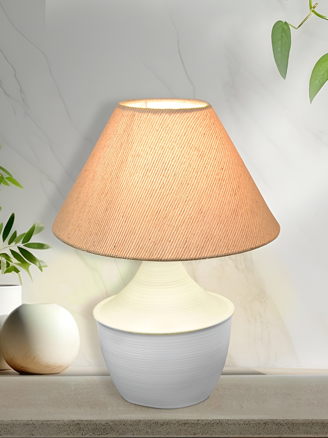 

Homesake Off White & White Metal Contemporary Frustum Shaped Table Lamp