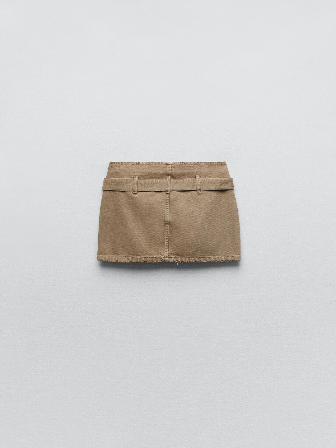 

ZARA Women Skirts, Na