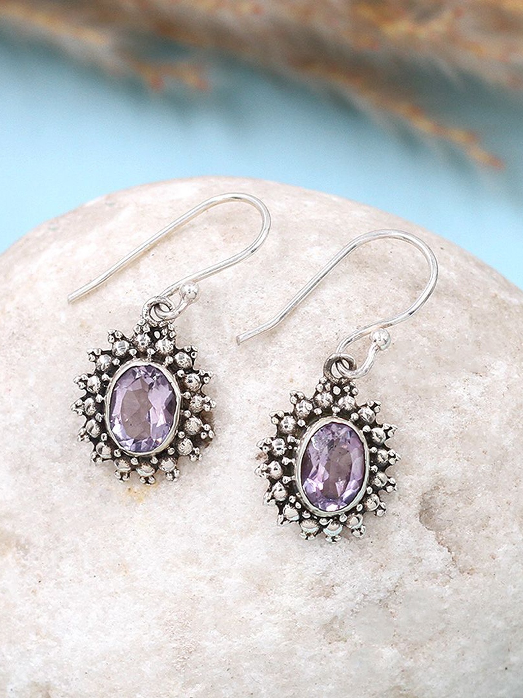 

SANGEETA BOOCHRA Silver Teardrop Shaped Quartz Drop Earrings