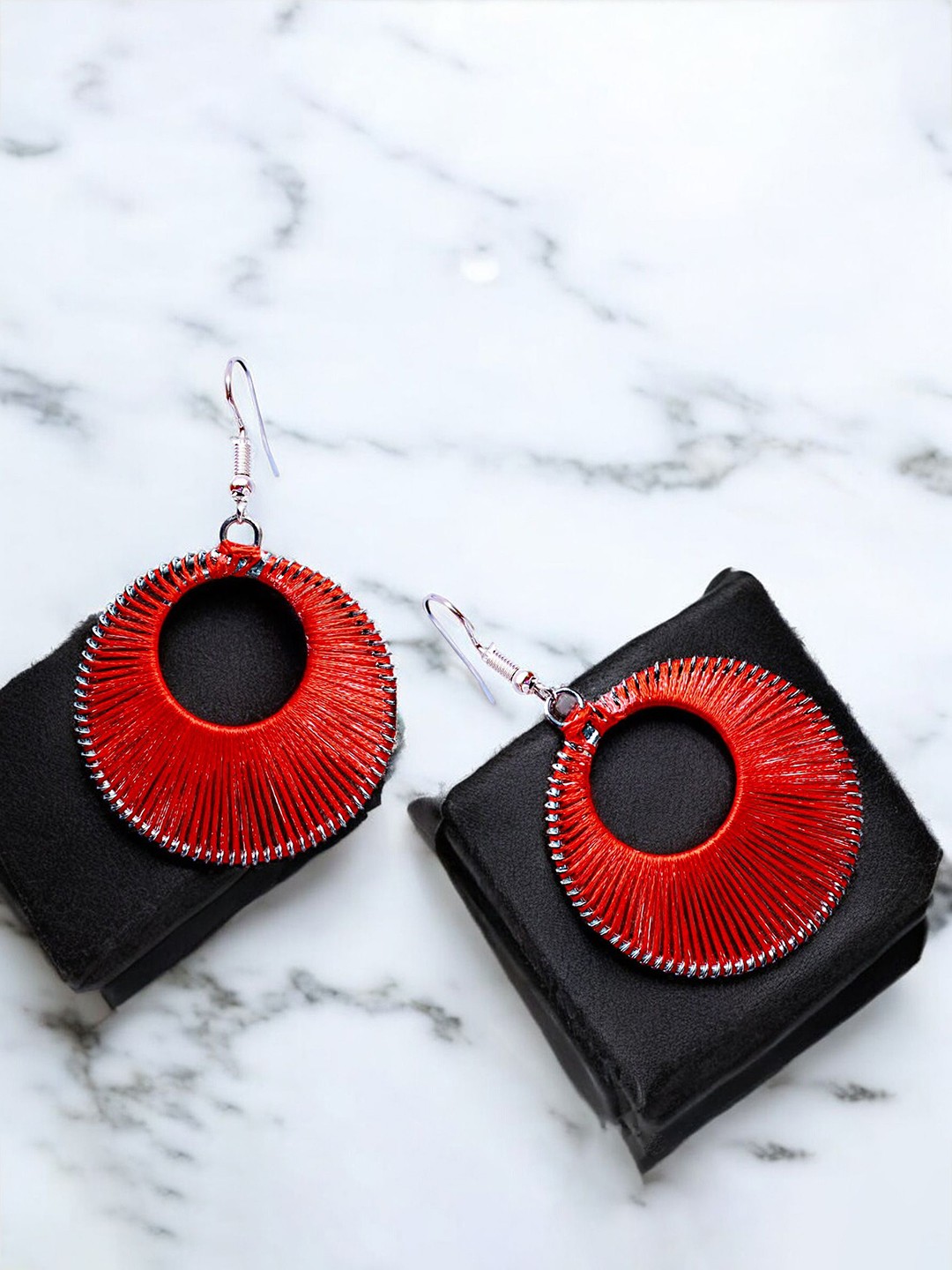 

LUCKY JEWELLERY Drop Earrings, Red