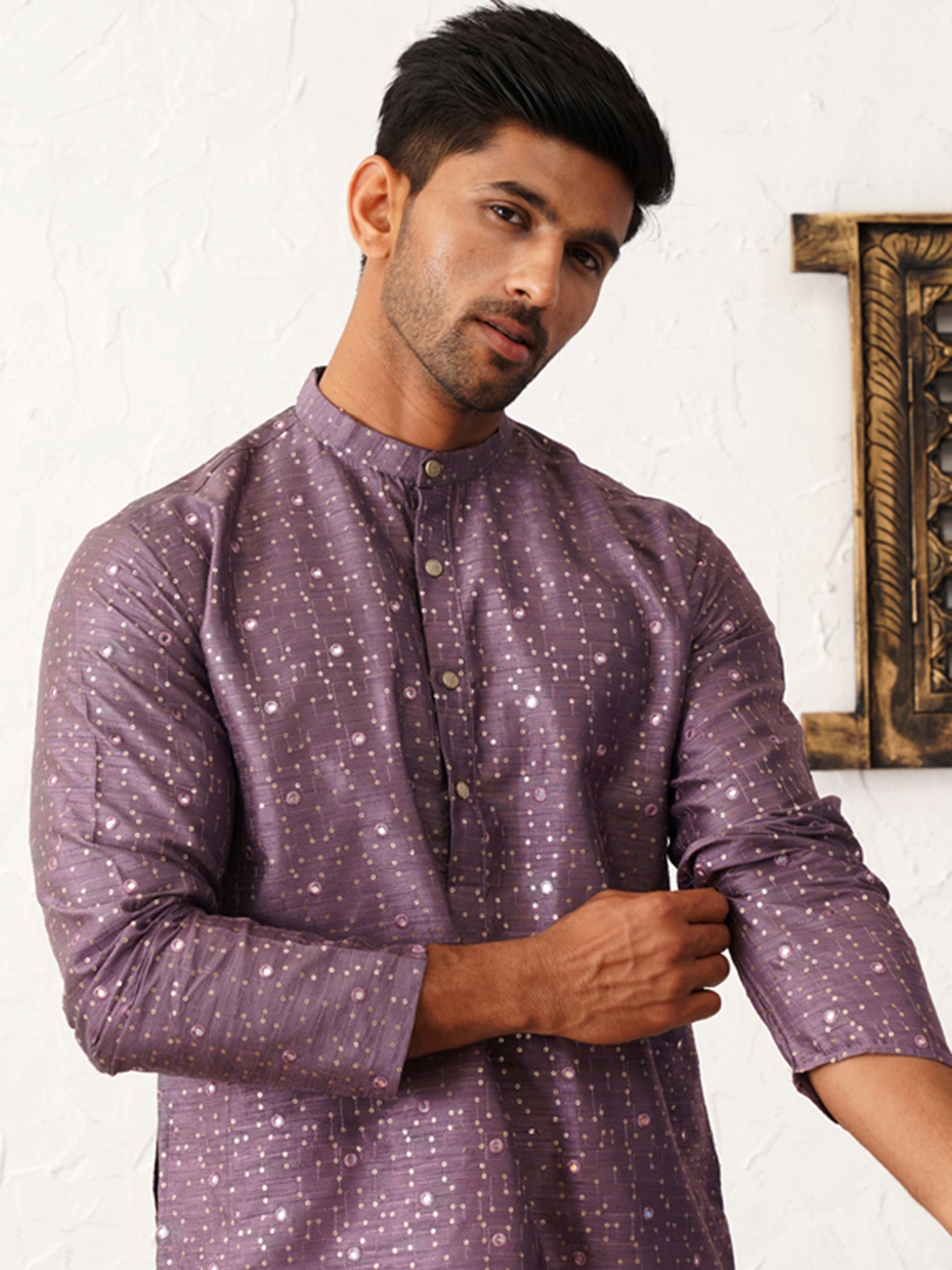

Jompers Geometric Embroidered Mirror Work Band Collar Straight Kurta, Purple