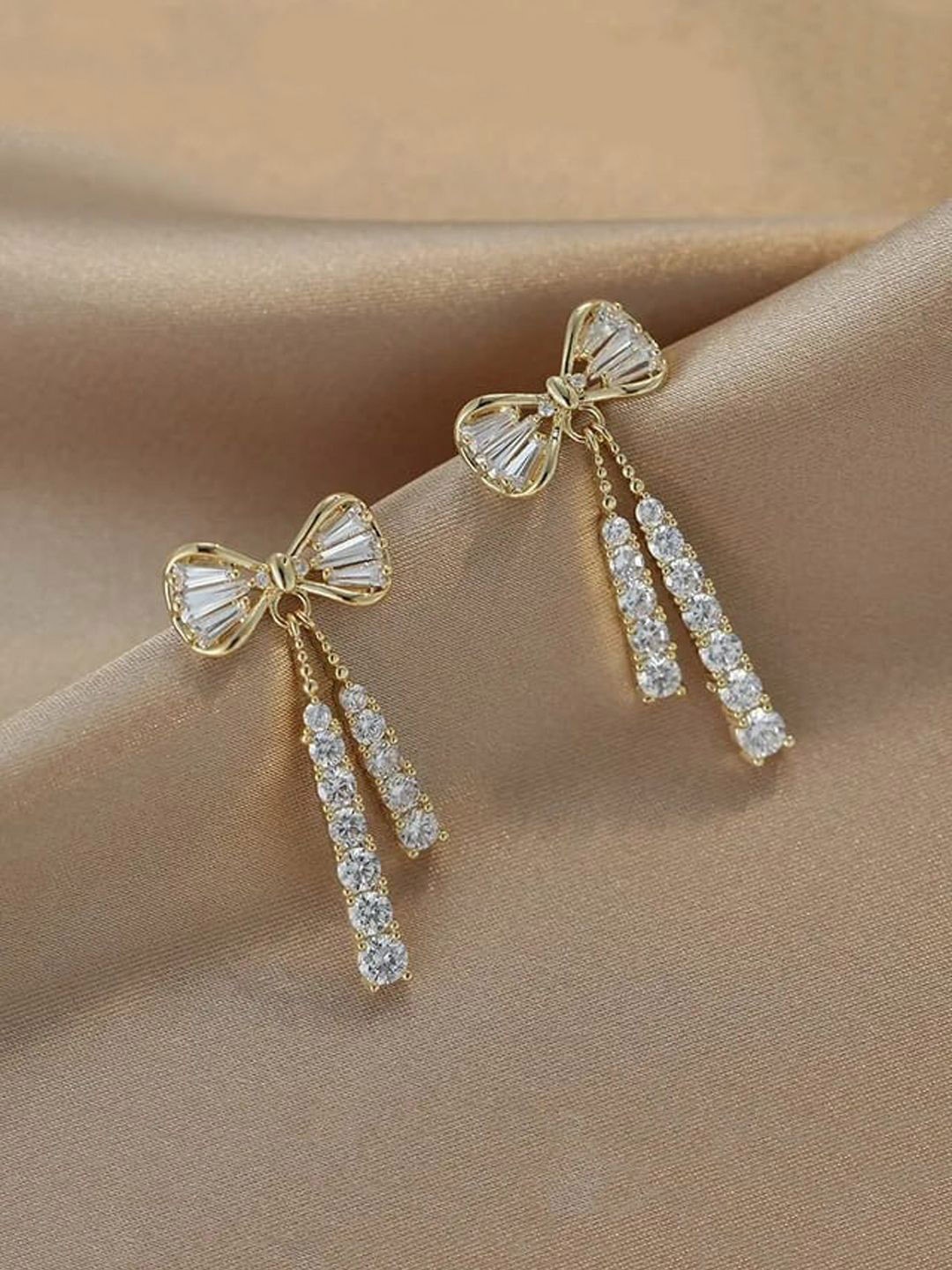 

styledose Classic Drop Earrings, Gold