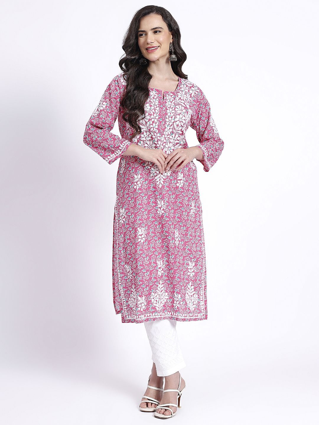

NAZAQAT ETHNIC INDIA Women Floral Embroidered Chikankari Cotton Kurta, Pink